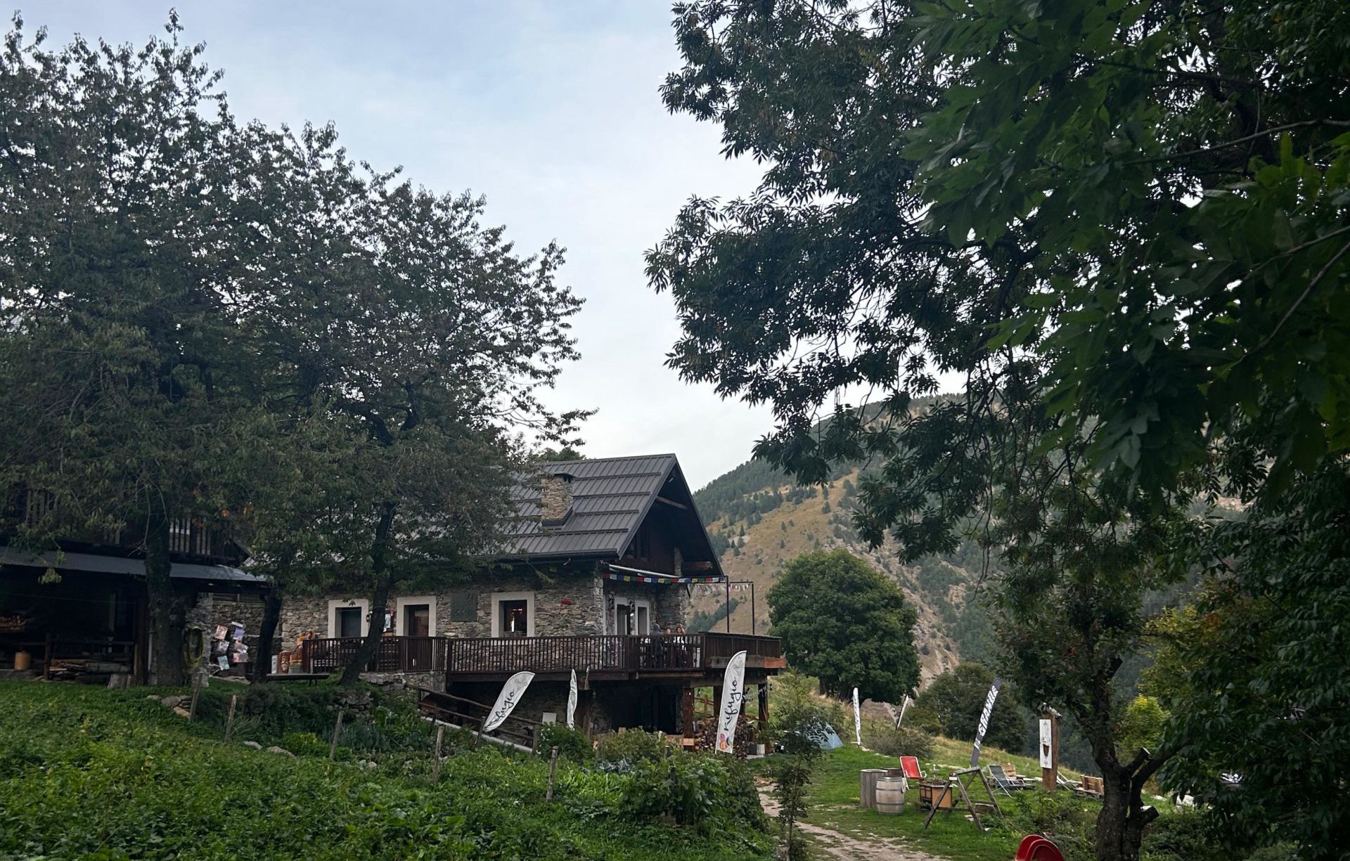 RISTO-RIFUGIO DAHU DE SABARNUI